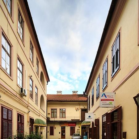 锡比乌Casa Blanca公寓 外观 照片